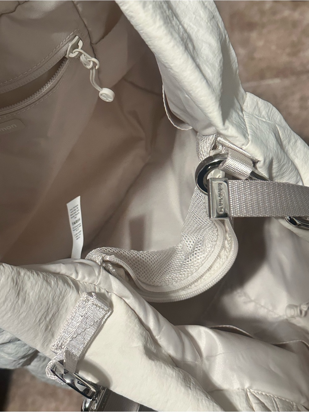Lululemon Gym Bag - Picture 5 of 5